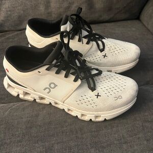 On Women's Cloud X 4 Training Shoes